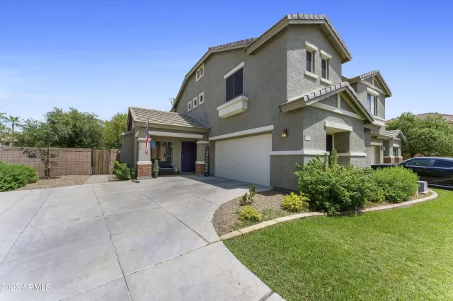 MLS: 6594239 Condo For Sale