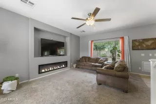 Photo #3: 6594239 Listing 