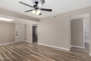 Photo #3: 6594348 Listing 