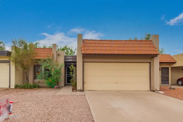 MLS: 6594357 Condo For Sale