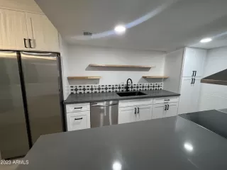 Photo #2: 6594481 Listing