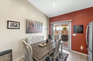 Photo #4: 6594631 Listing