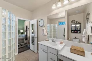 Photo #6: 6594631 Listing