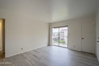 Photo #4: 6594843 Listing 