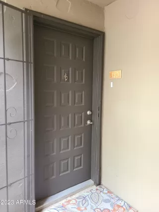 Photo #3: 6595363 Listing