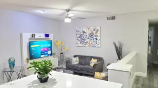 Photo #6: 6595363 Listing