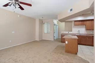 Photo #4: 6595378 Listing