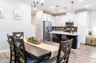 Photo #1: 6595400 Listing