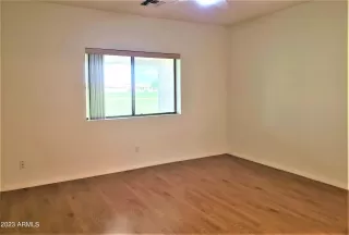 Photo #5: 6595450 Listing