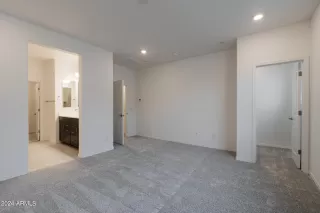 Photo #5: 6595628 Listing