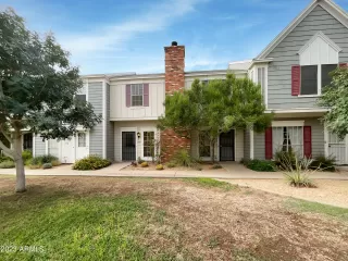 Photo #4: 6595655 Listing