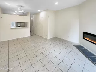 Photo #5: 6595655 Listing