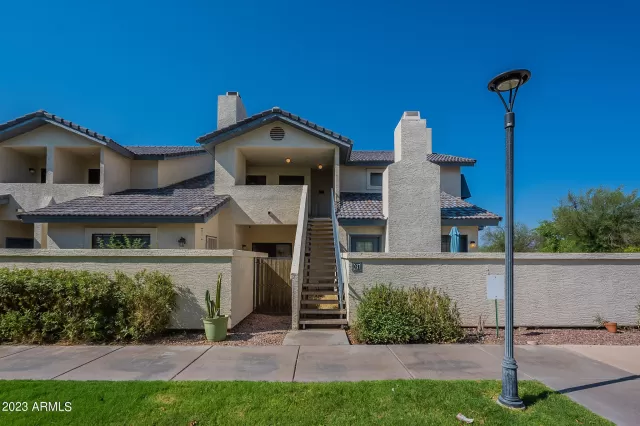 MLS: 6595796 Condo For Sale