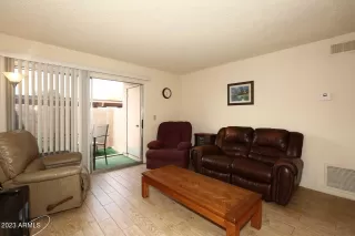 Photo #2: 6595877 Listing 