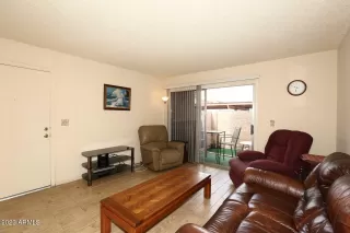 Photo #3: 6595877 Listing 