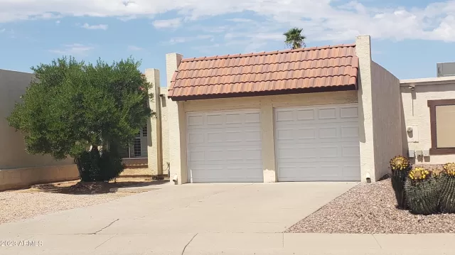MLS: 6595945 Condo For Sale