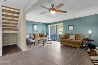 Photo #6: 6595992 Listing