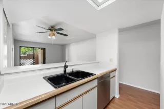 Photo #4: 6595994 Listing