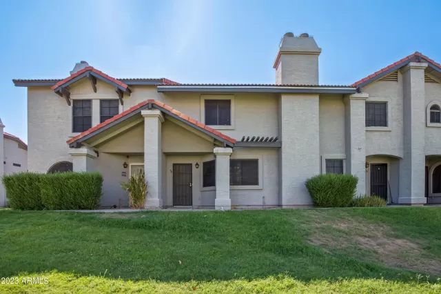 MLS: 6596471 Condo For Sale