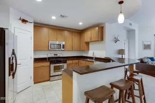 Photo #5: 6596515 Listing 