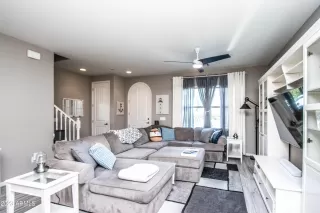 Photo #6: 6596576 Listing 