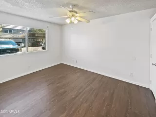Photo #2: 6596607 Listing