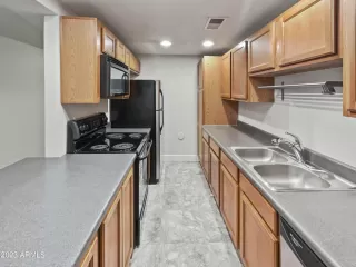 Photo #3: 6596607 Listing