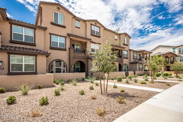 MLS: 6596697 Condo For Sale