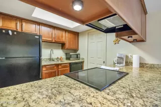 Photo #3: 6596699 Listing 