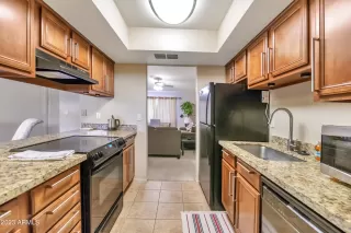 Photo #5: 6596699 Listing 