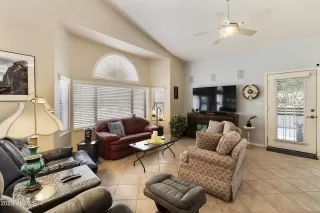 Photo #3: 6596769 Listing 