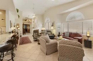 Photo #5: 6596769 Listing 