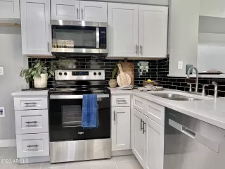 Photo #1: 6596842 Listing