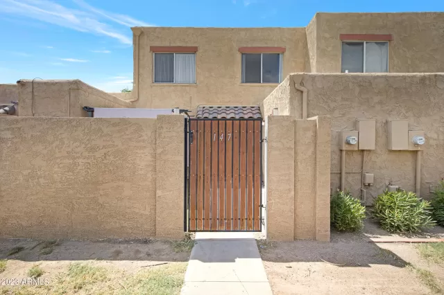 MLS: 6596843 Condo For Sale