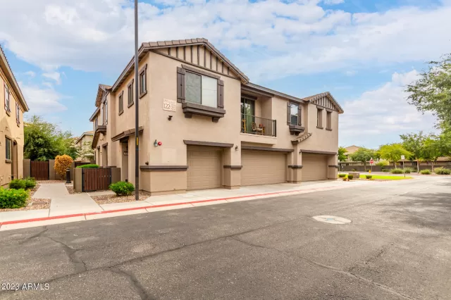 MLS: 6596957 Condo For Sale