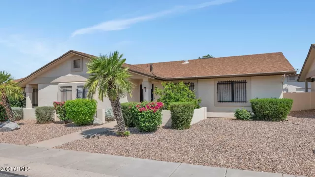 MLS: 6597037 Condo For Sale