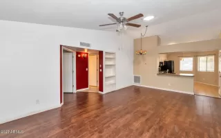 Photo #1: 6597037 Listing