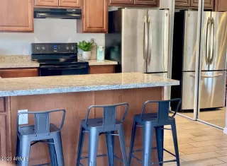 Photo #2: 6597258 Listing