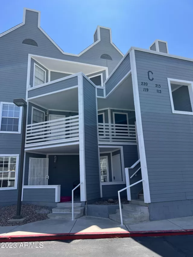 MLS: 6597614 Condo For Sale