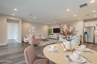 Photo #3: 6597679 Listing 