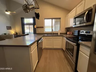 Photo #4: 6597706 Listing 