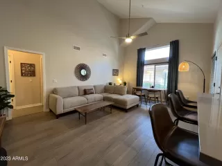 Photo #5: 6597706 Listing 