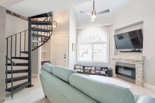 Photo #5: 6597882 Listing 