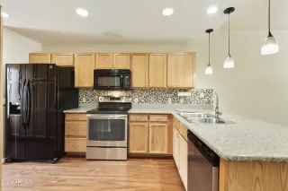 Photo #1: 6598056 Listing