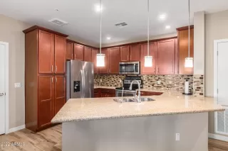 Photo #2: 6598219 Listing 