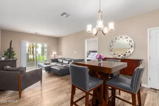 Photo #3: 6598219 Listing 