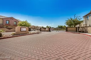 Photo #1: 6598346 Listing 