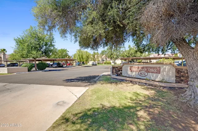 MLS: 6598431 Condo For Sale