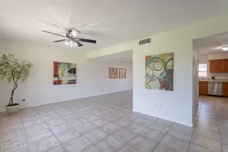 Photo #3: 6598507 Listing 