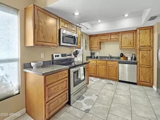 Photo #2: 6598732 Listing 